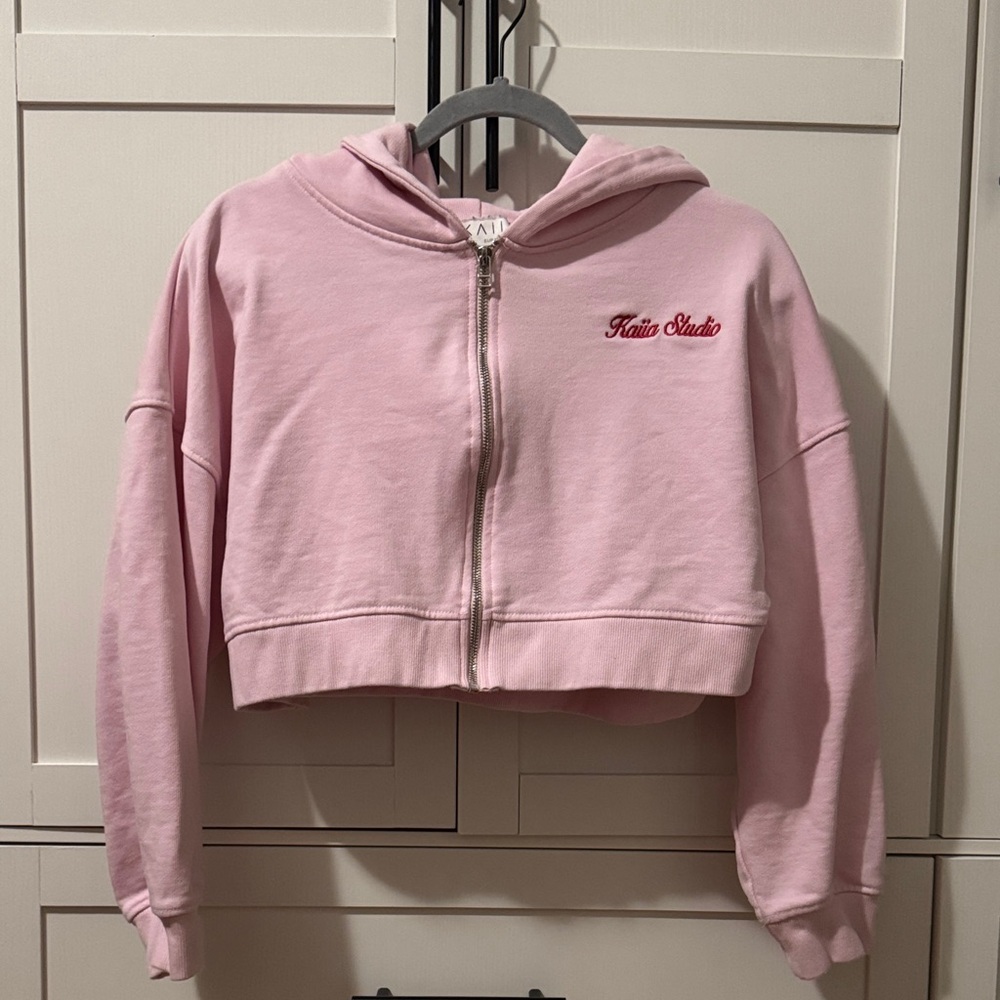 Kaiia Studio Cropped Sweater